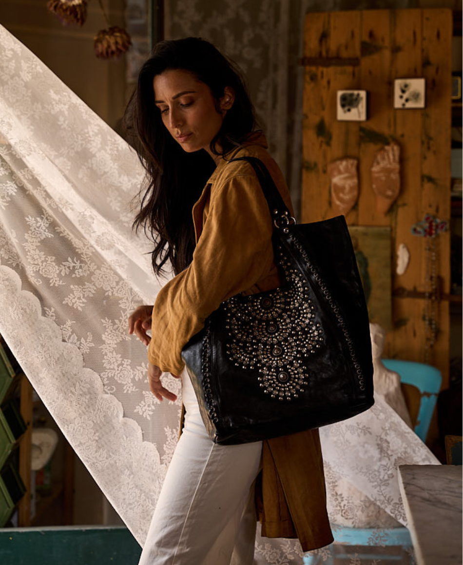 Leather Tote Bags for Women & Shoppers - New Collection