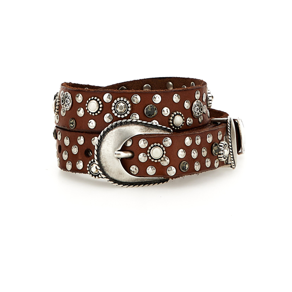 Campomaggi Skyland studded belt in cognac leather. New with tags. Campomaggi | Accessories | Campomaggi Callan Stud Belt New  main image 4