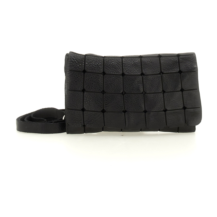 Crossbody Bag Acacia Black | Campomaggi