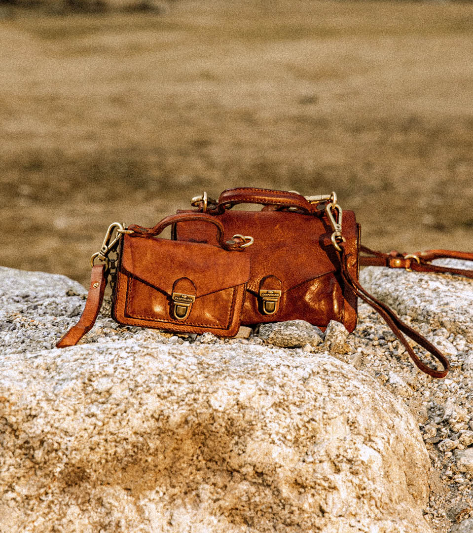 CAMPOMAGGI レザー ボストンバッグ Crossbody Bag Mamoré Cognac | Campomaggi