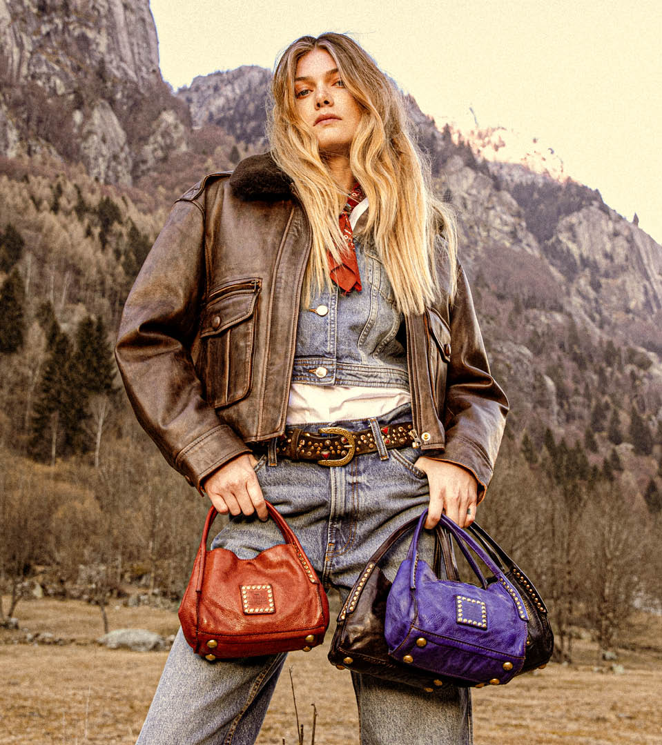 Tour a Country Mansion Constructed on the Ruins of a Roman Fort, image size:959x1080