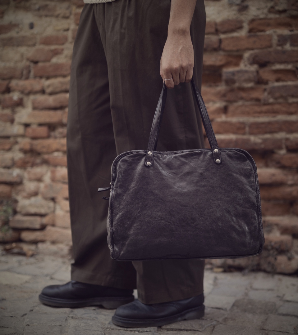 Italian Leather Bags and Accessories | Campomaggi Official Shop